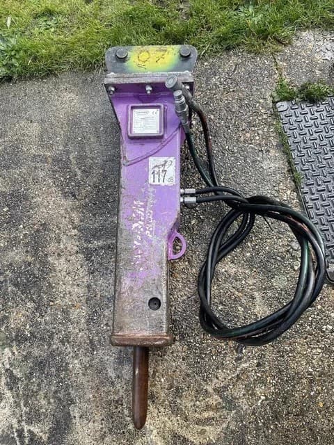 Prodem PRB010 hydraulic breaker attachment